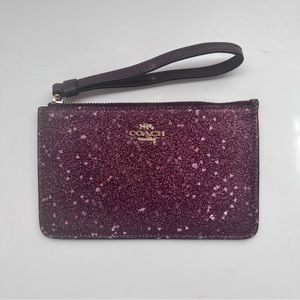COACH MINI GLITTERY PINK WRISTLET